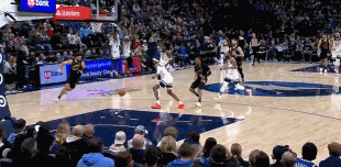 DB电子官网很坚决！斯特鲁斯反击被麦丹切球犯规&森林狼挑战成功拿回球权