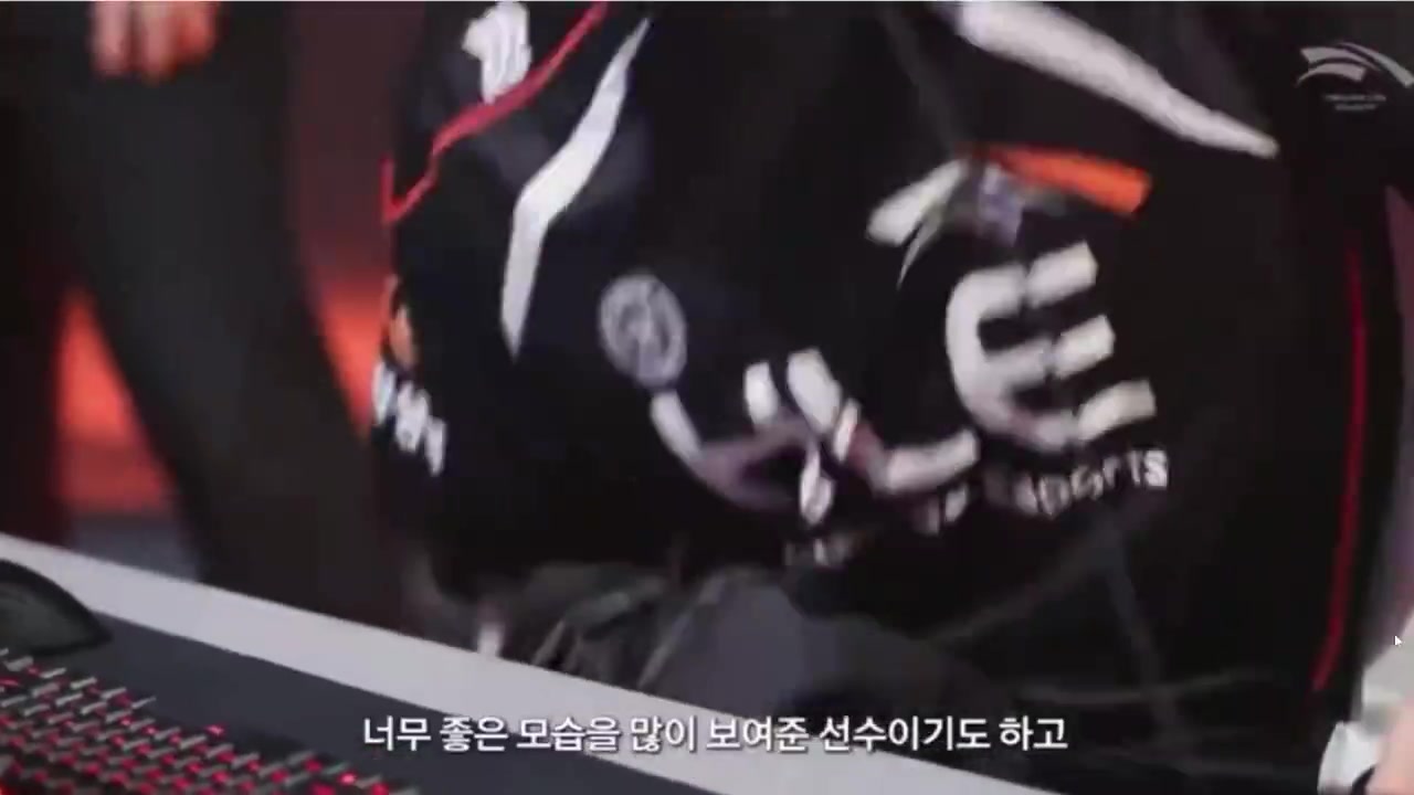 DB官网在线登录入口别太爱！Peanut：我觉得Zeus是一位各方面都非常优秀的选手